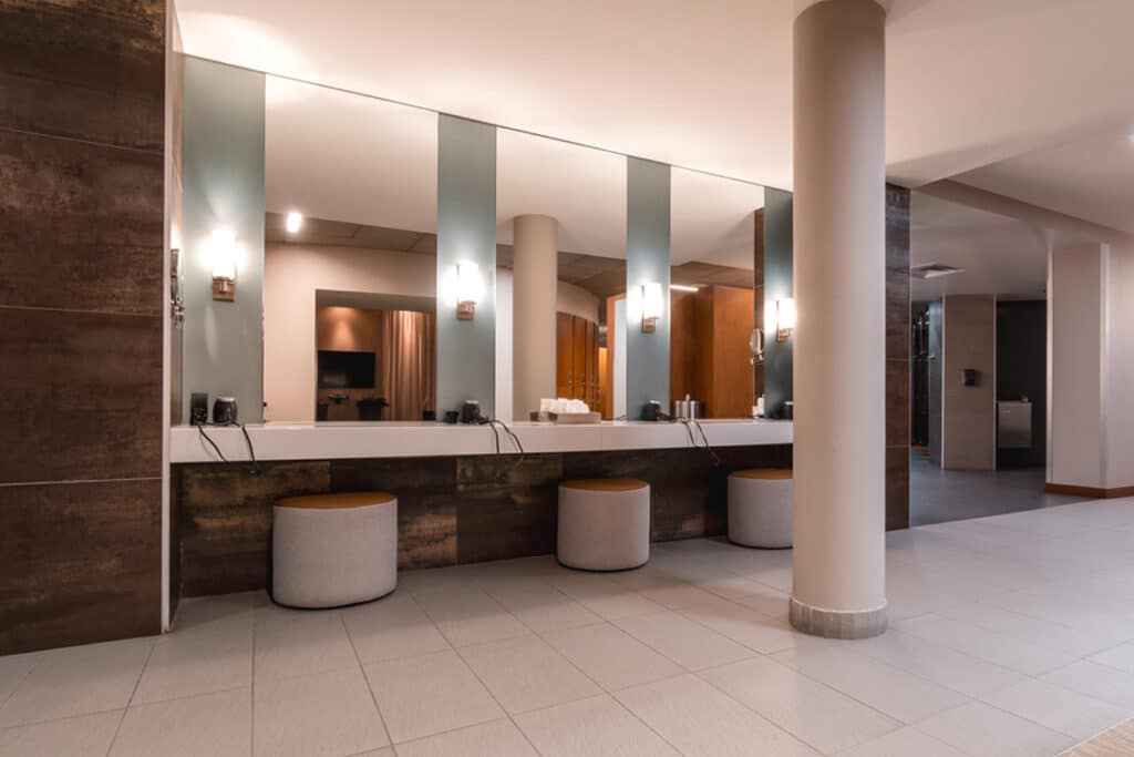 Locker Room at Midtown Athletic Club Montreal